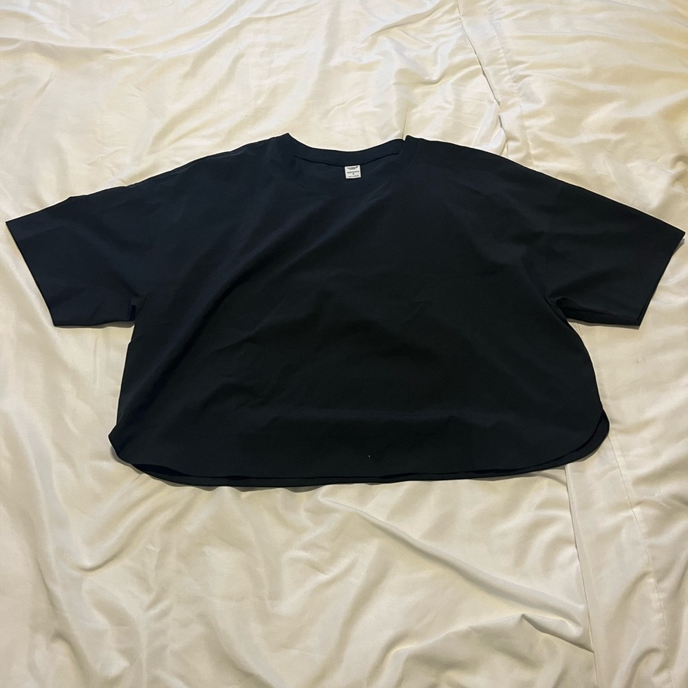 Old navy athletic tshirt